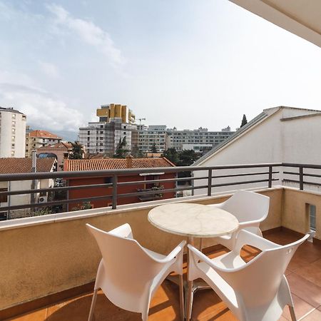 Apartmani Salus Budva Szoba fotó